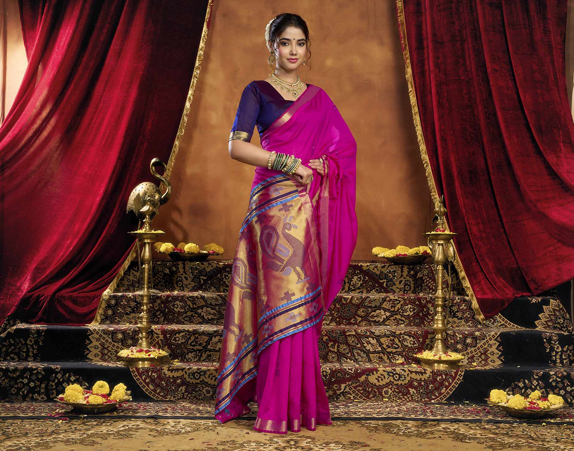 Magenta Silk Woven Paithani Saree