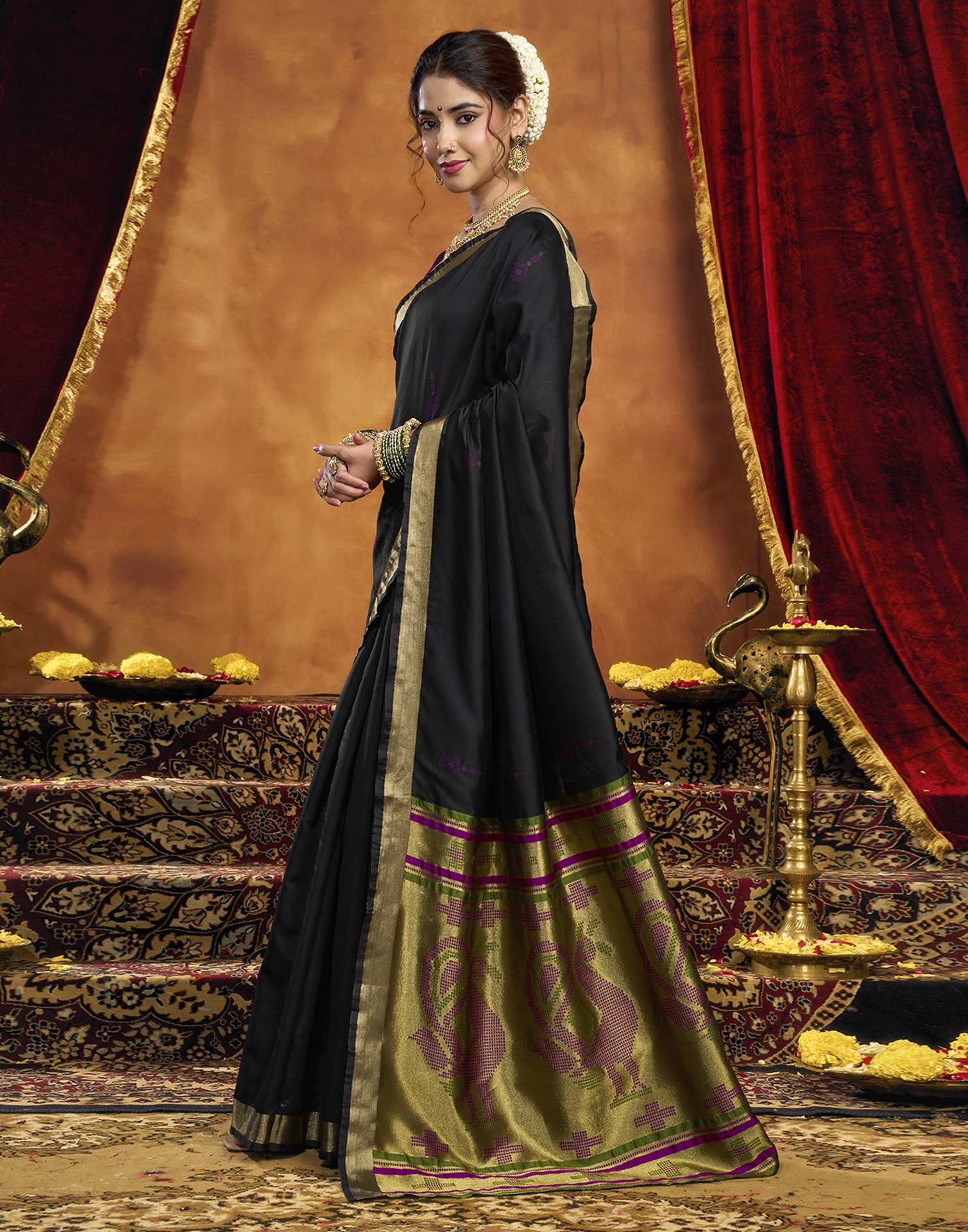 Black Silk Woven Paithani Saree