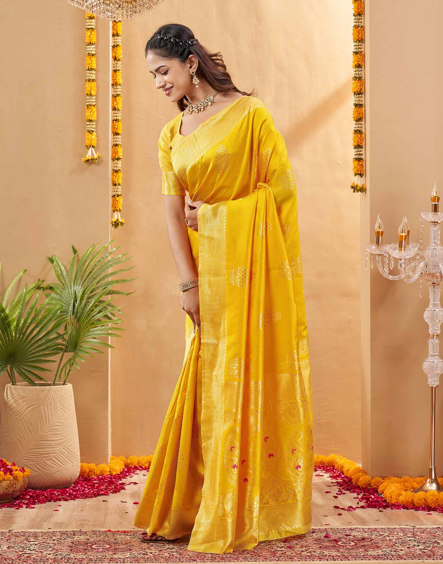 Yellow Silk Woven Banarasi Saree