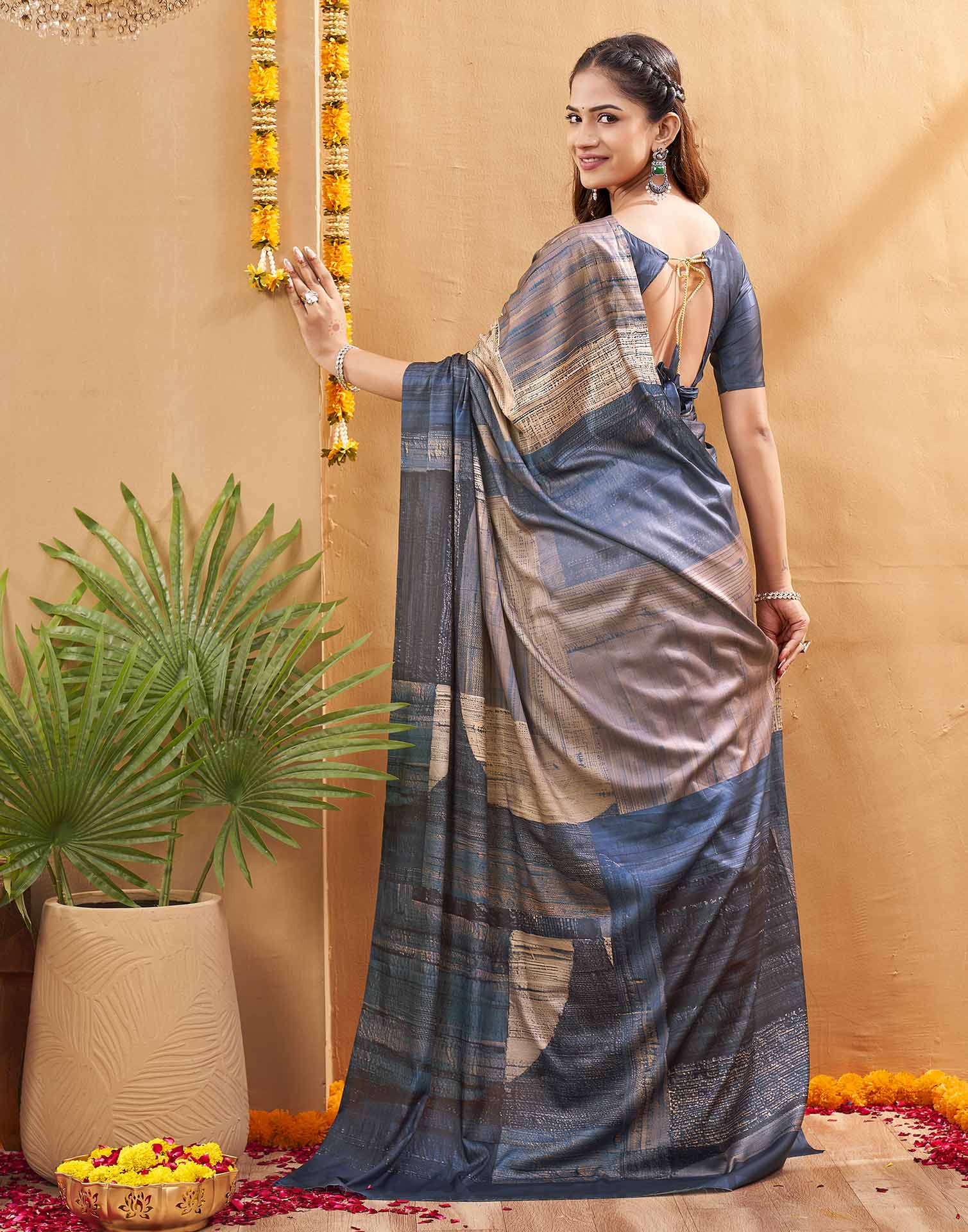 Grey Silk Printed Printed Saree