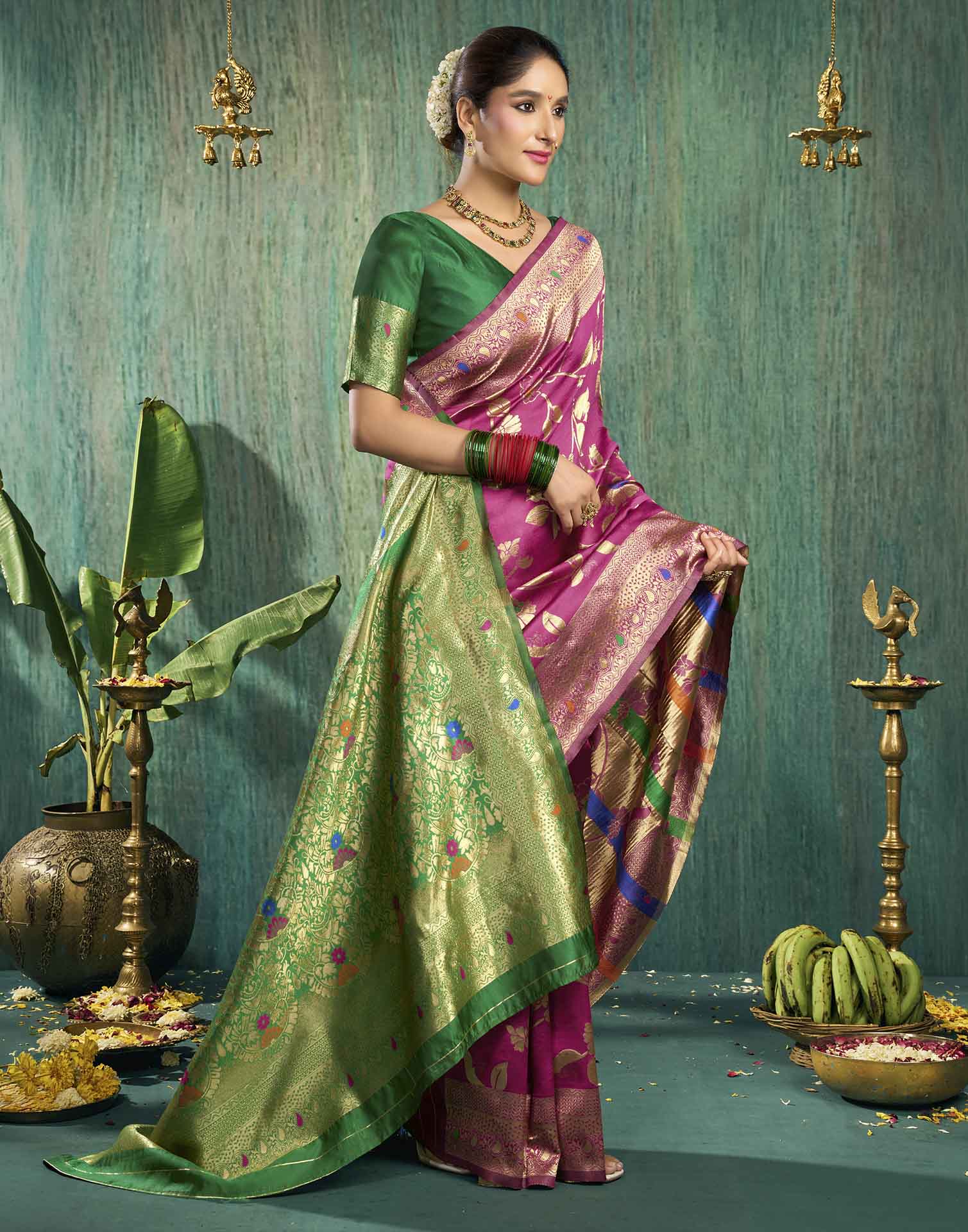 Pink Silk Woven Banarasi Saree