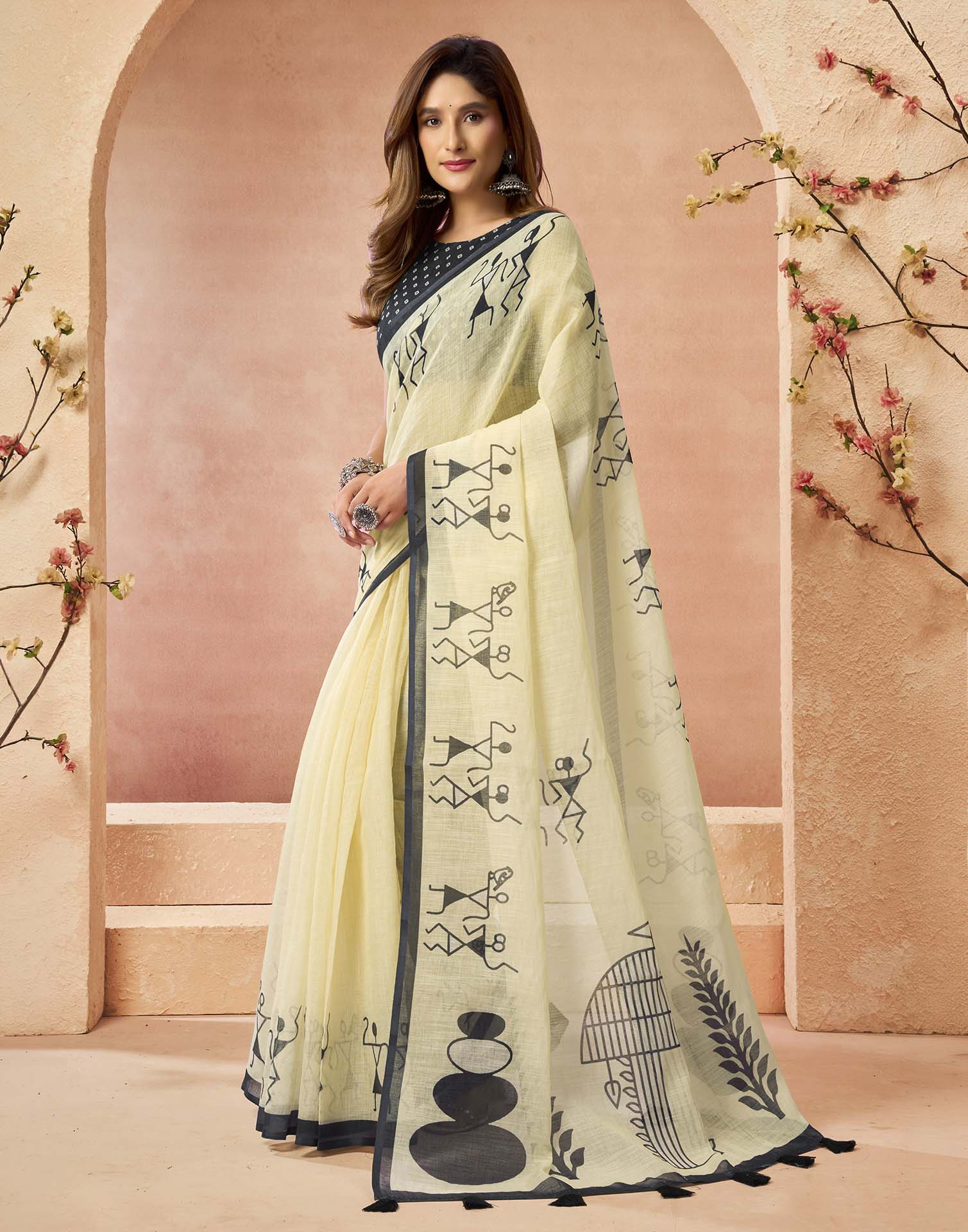 Cream Cotton Printed Printed Saree