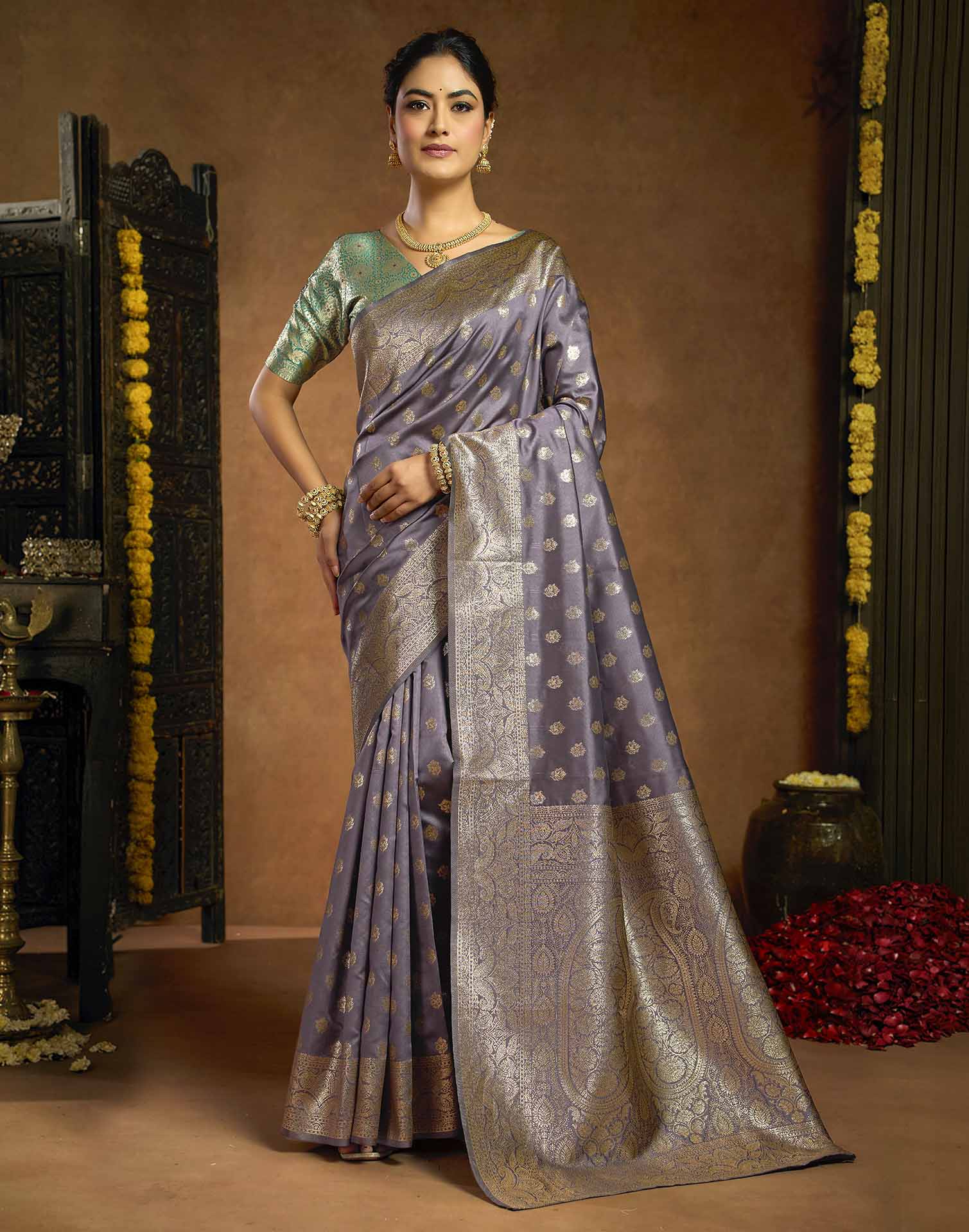 Greyish Purple Silk Woven Banarasi Saree