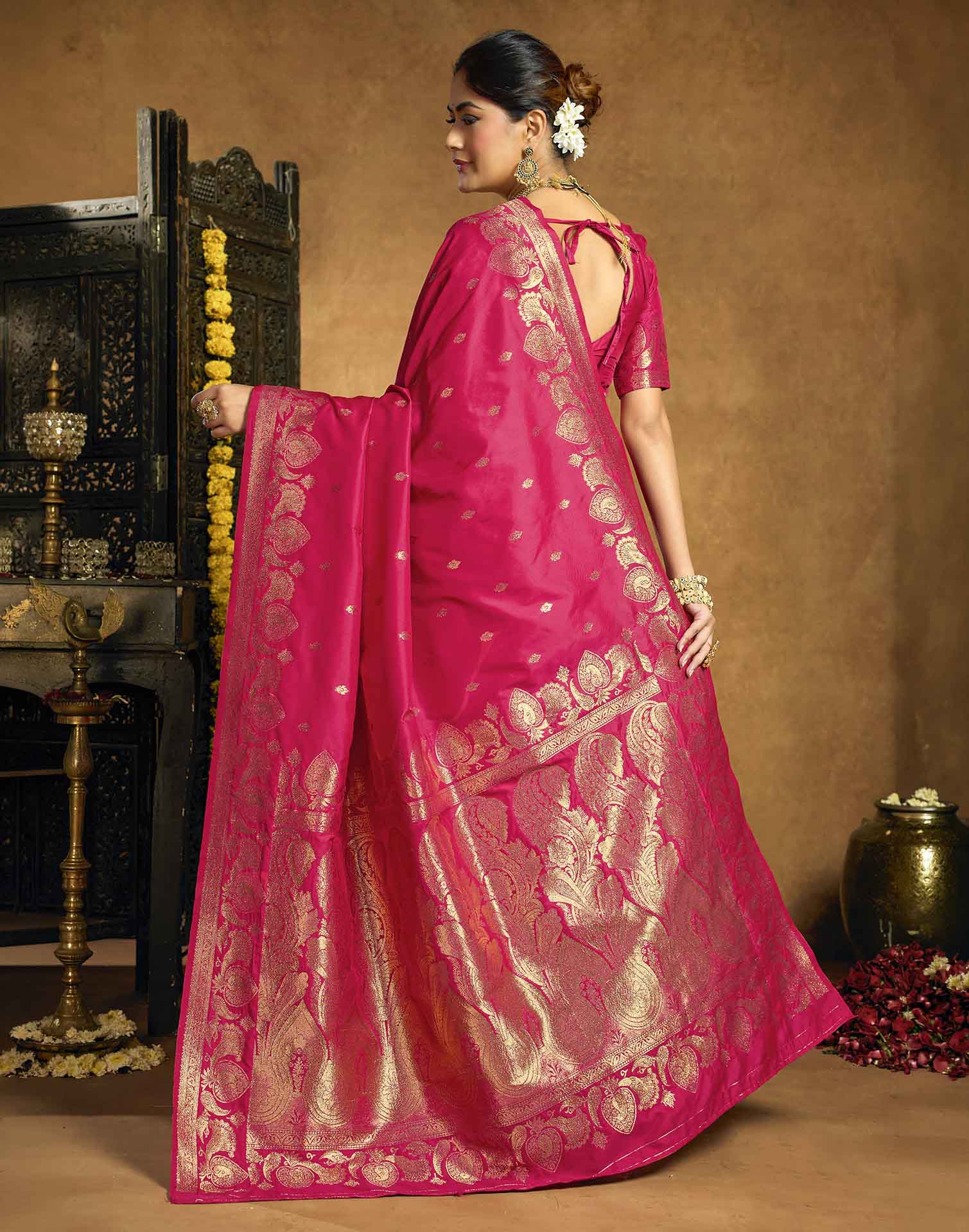 Rani Pink Silk Woven Banarasi Saree