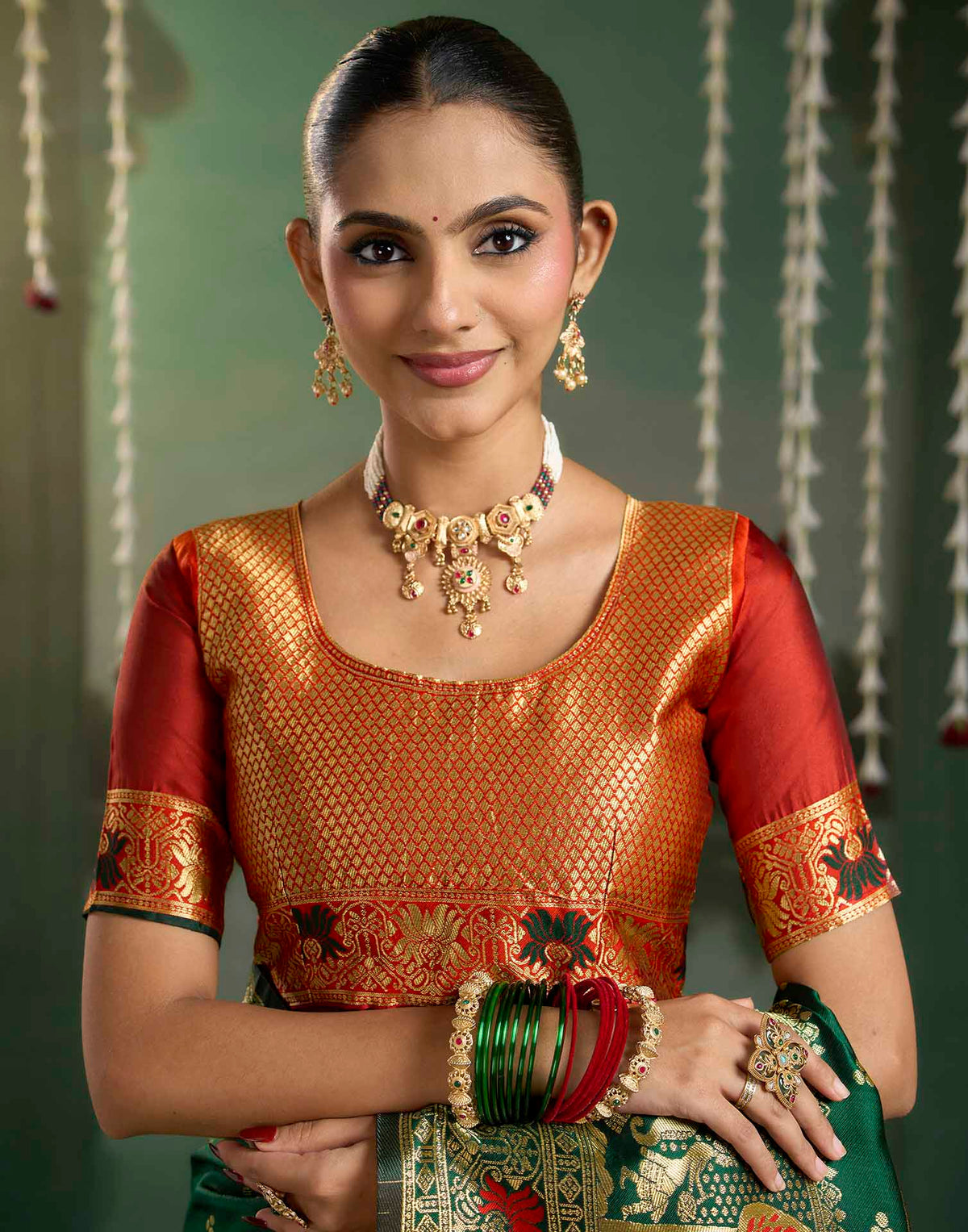 Dark Green Silk Woven Baluchari Saree