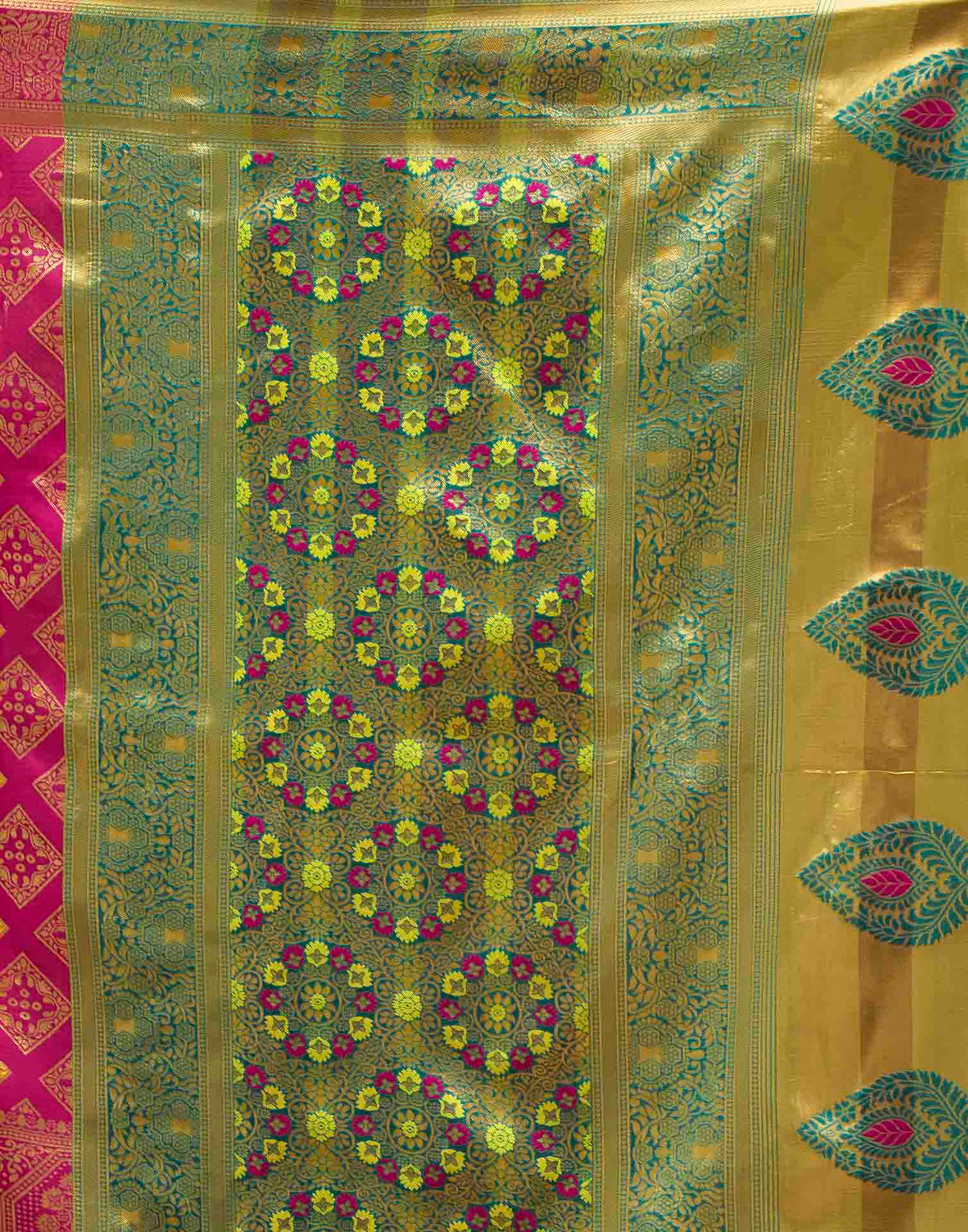 Dark Magenta Silk Woven Banarasi Saree
