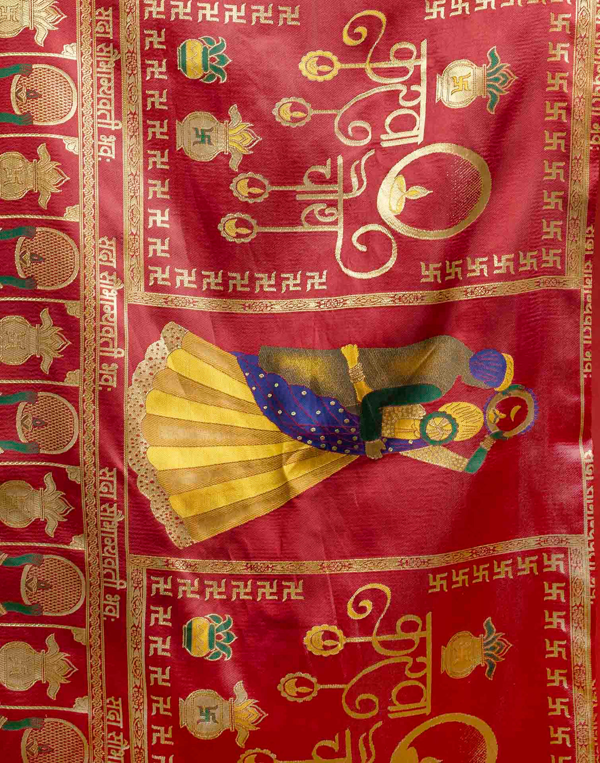 Karwa Chauth Maroon Silk Woven Banarasi Saree