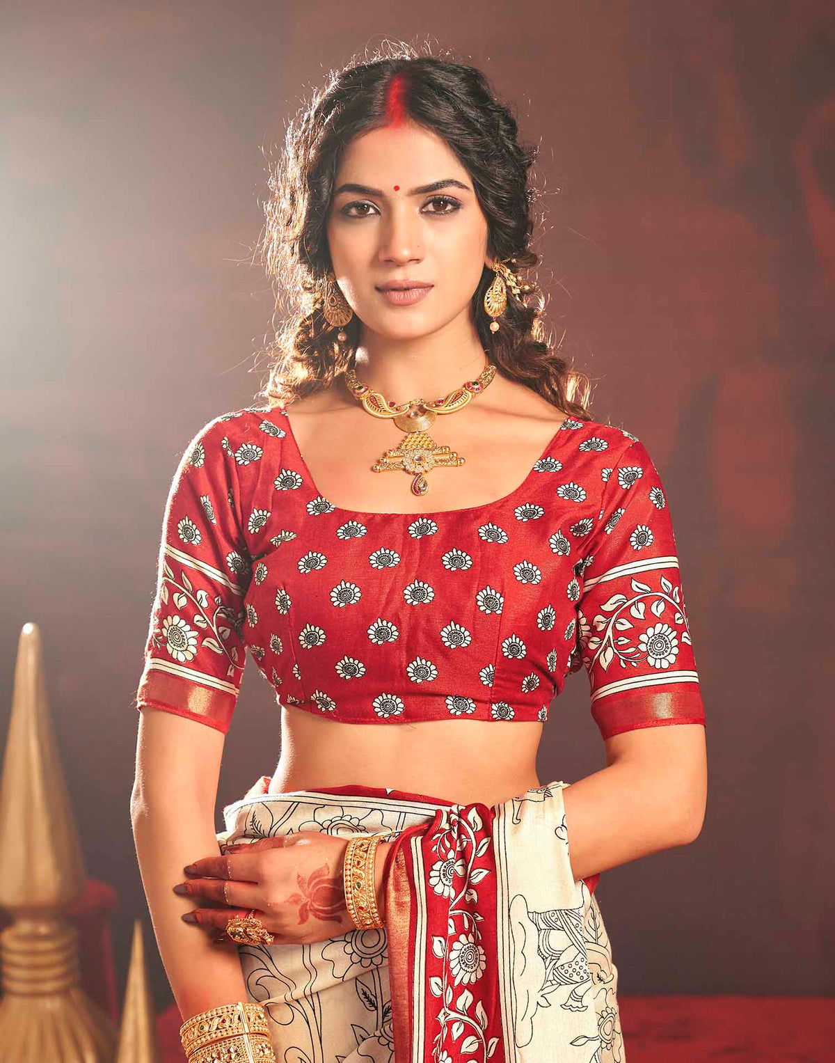Durga Puja Off White Cotton Kalamkari Printed Saree