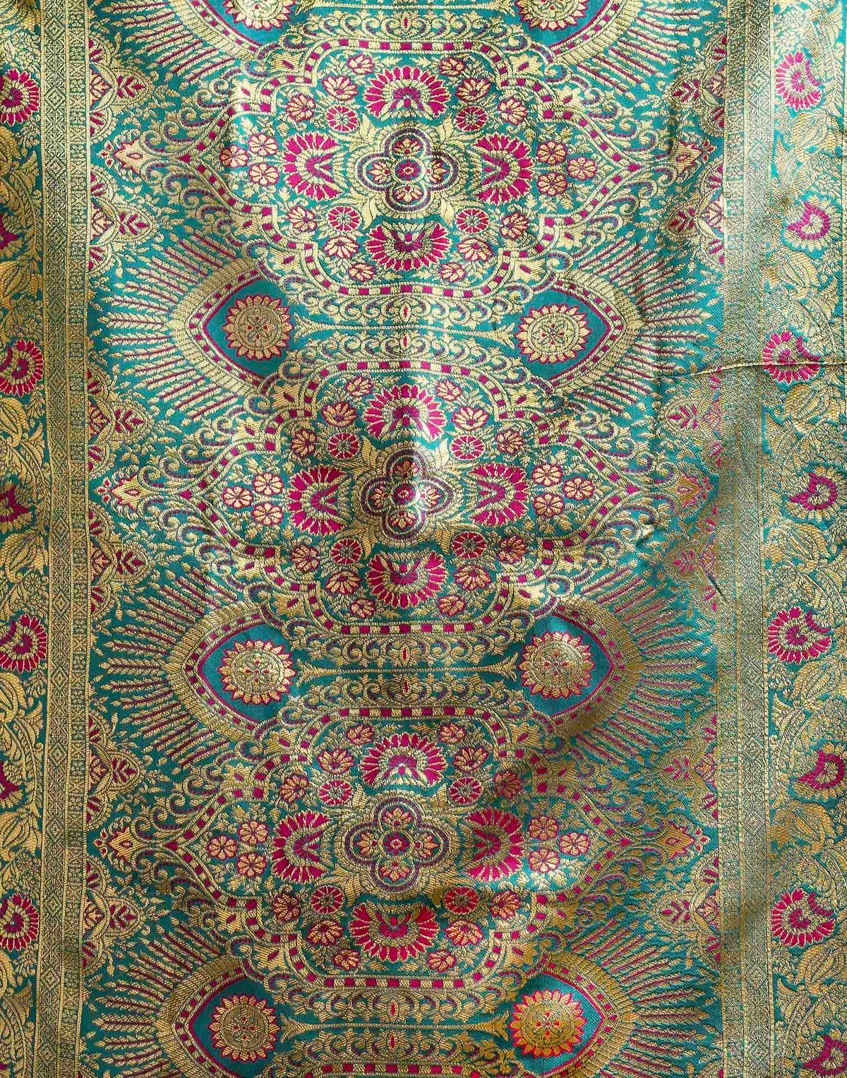 Dark Magenta Silk Woven Banarasi Saree