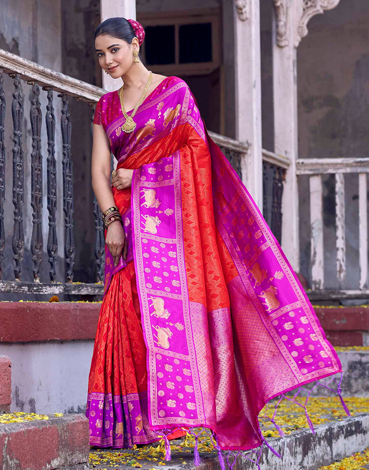 Red Nanditarang Silk Woven Banarasi Saree