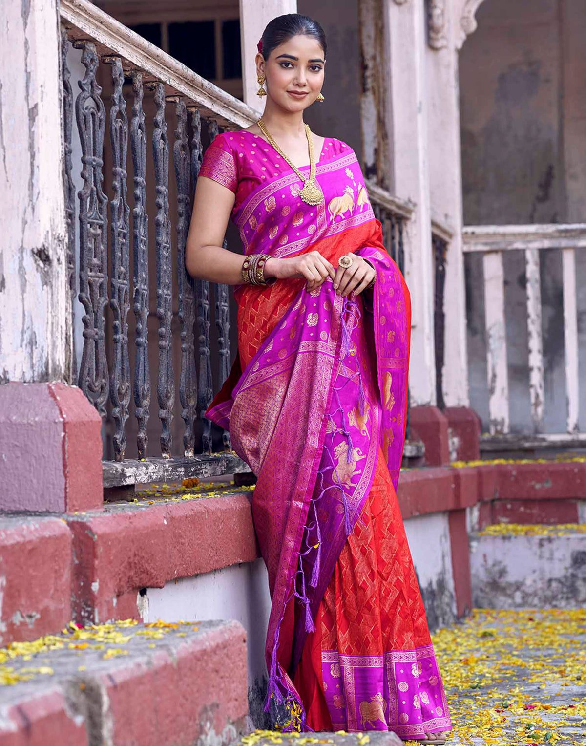 Red Nanditarang Silk Woven Banarasi Saree