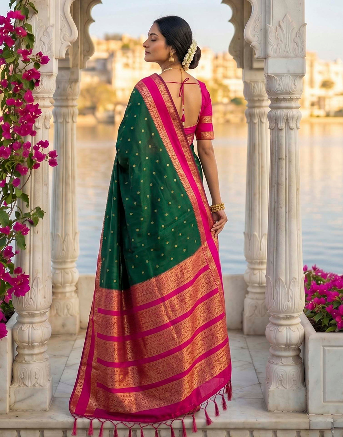 Dark Green Silk Woven Kanjivaram Saree