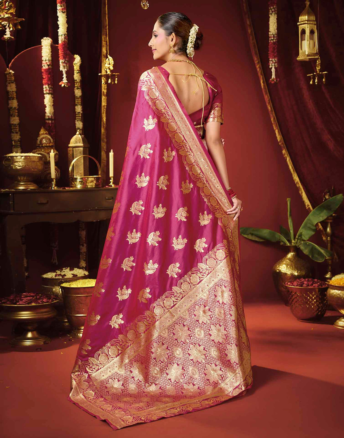 Rani Pink Silk Woven Banarasi Saree