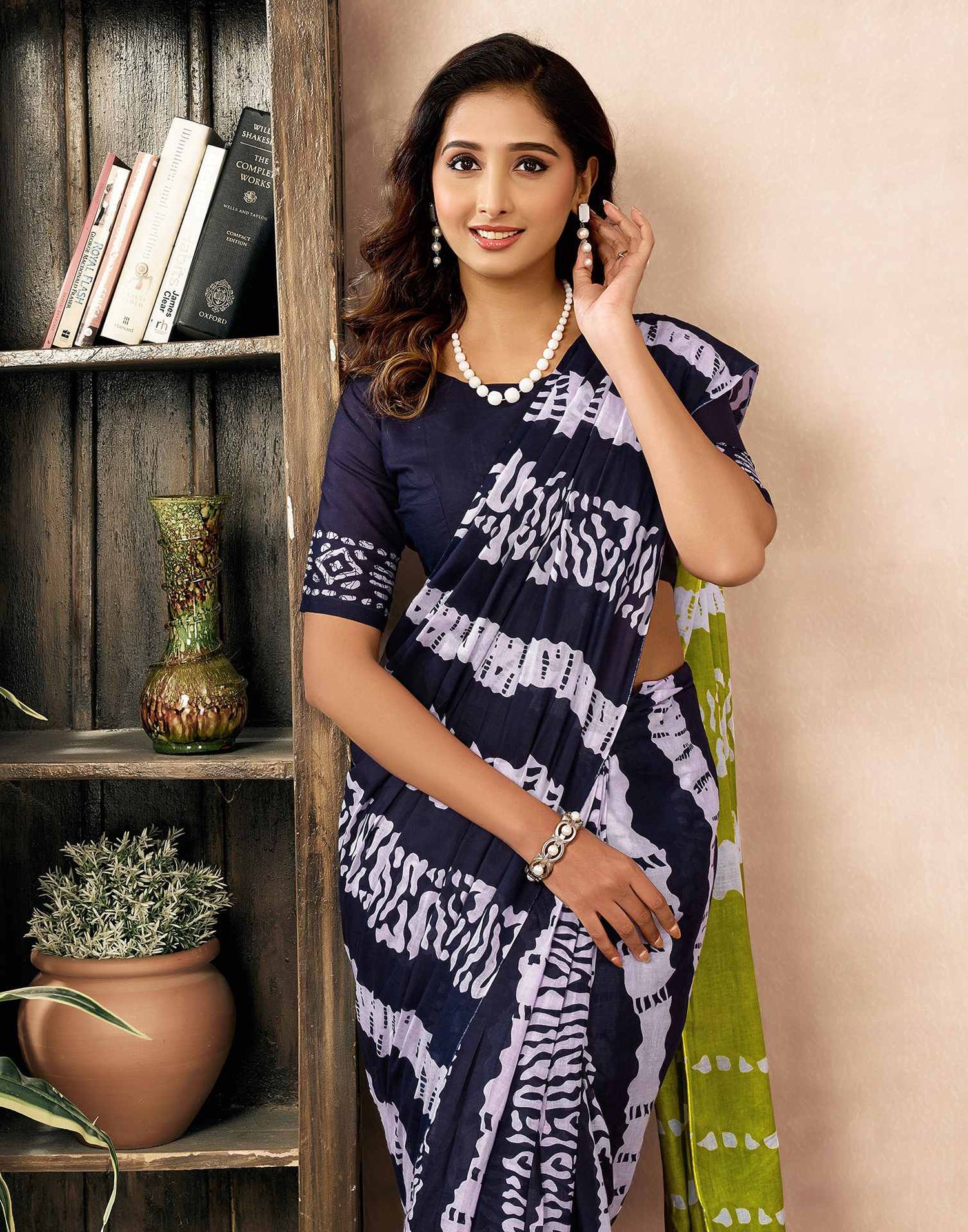 Ready To Wear Navy Blue Cotton Printed Saree With Pocket
