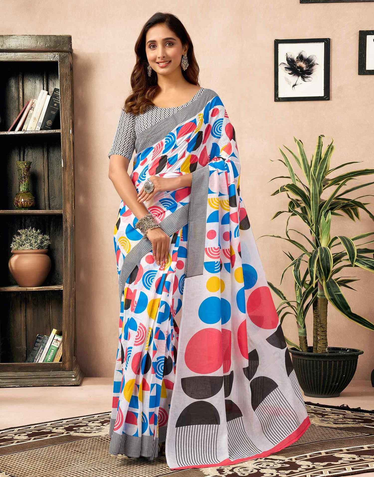 Ready To Wear White Cotton Printed Saree With Pocket