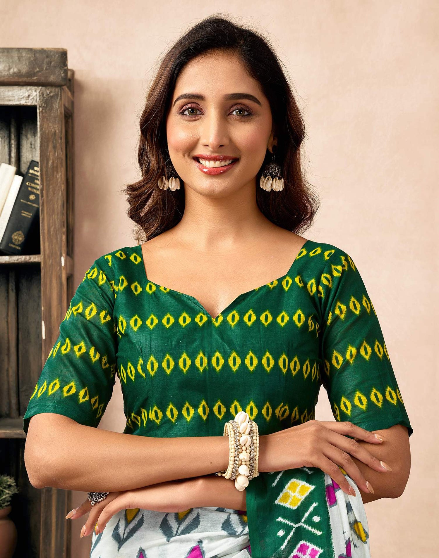 Ready To Wear Off White Cotton Ikkat Printed Saree