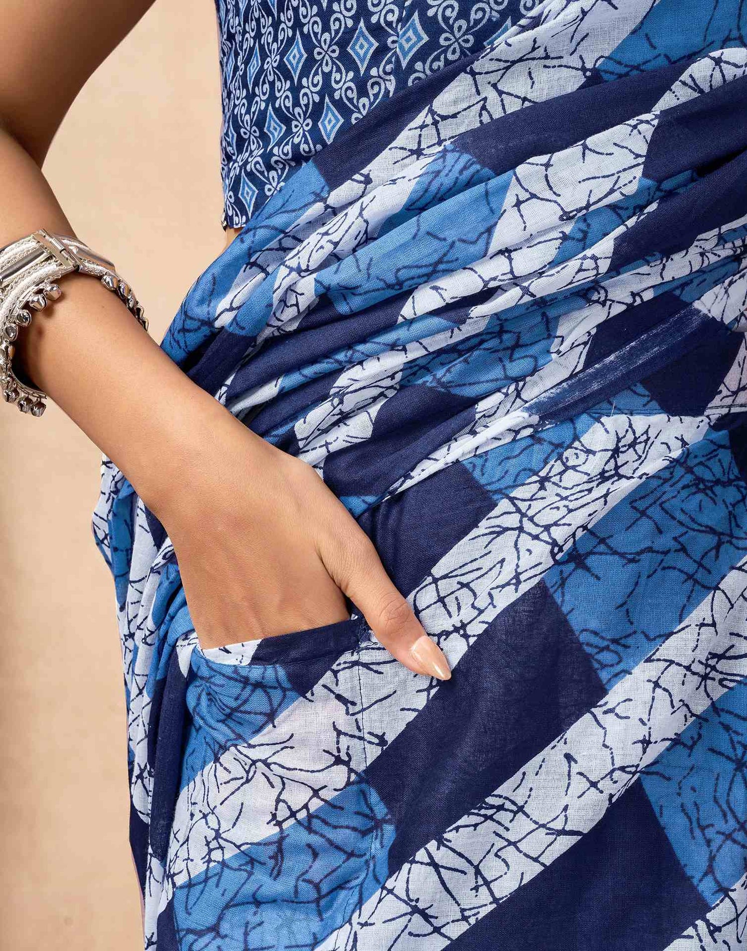 Ready To Wear Blue Cotton Printed Saree With Pocket