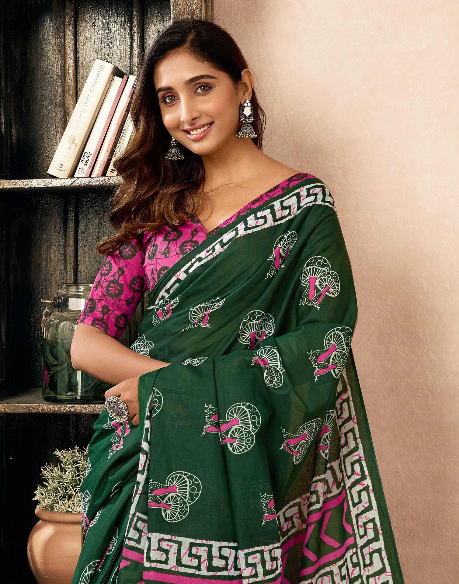 Ready To Wear Green Cotton Printed Saree With Pocket