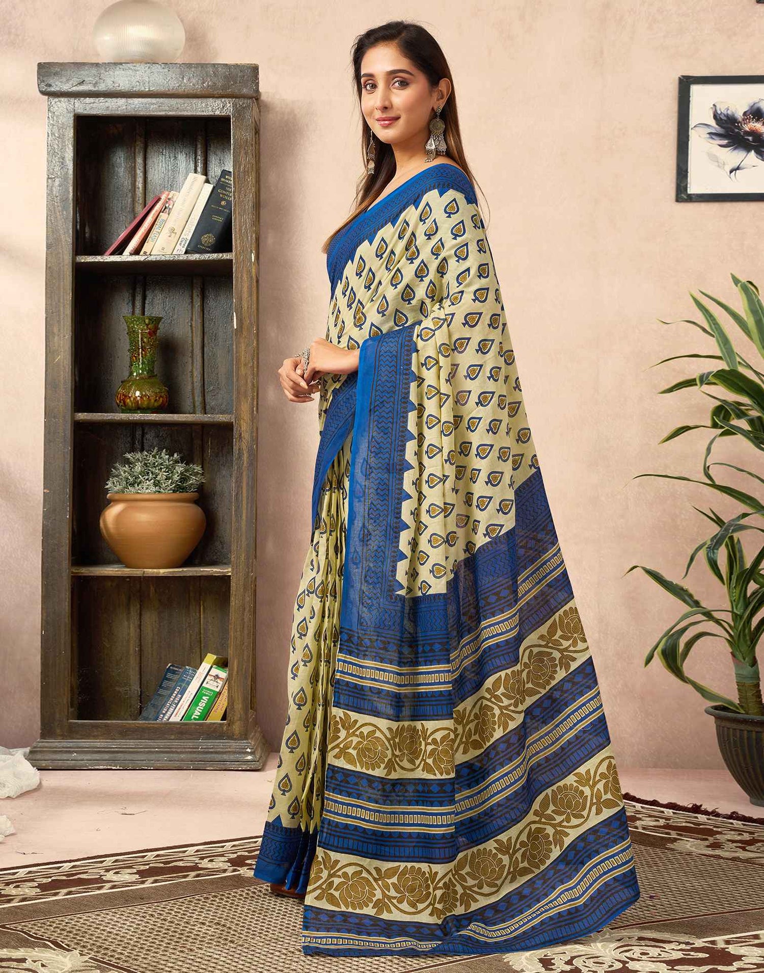 Ready To Wear Cream Cotton Printed Saree