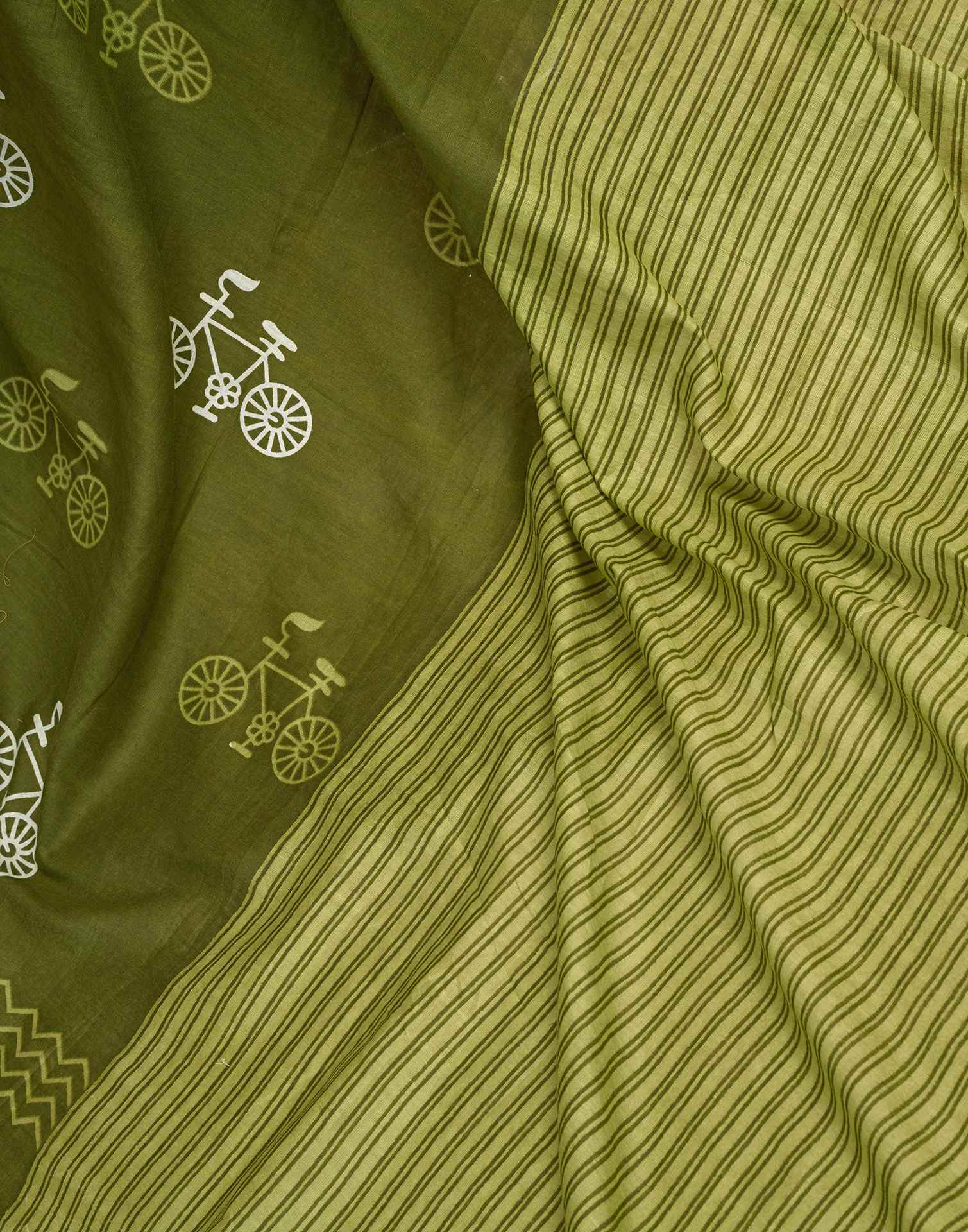 Ready To Wear Green Cotton Printed Saree With Pocket