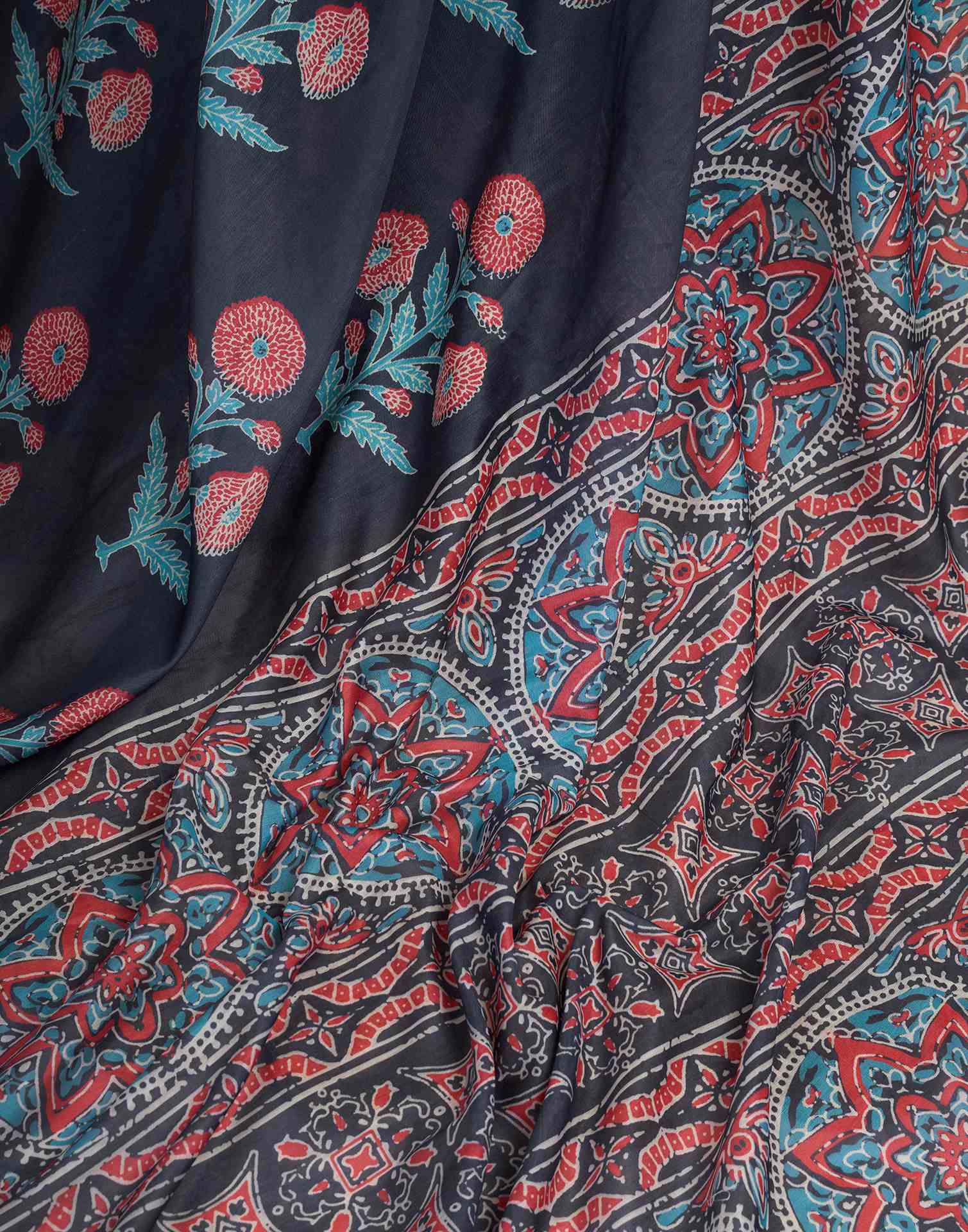 Ready To Wear Navy Blue Linen Floral Printed Saree