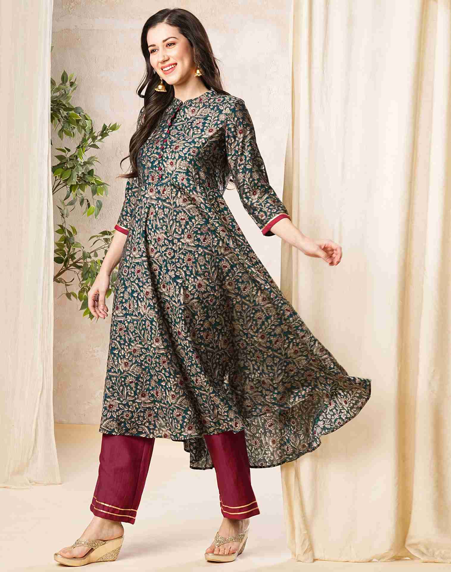 Green Printed Chanderi A-Line Kurta With Pant And Dupatta
