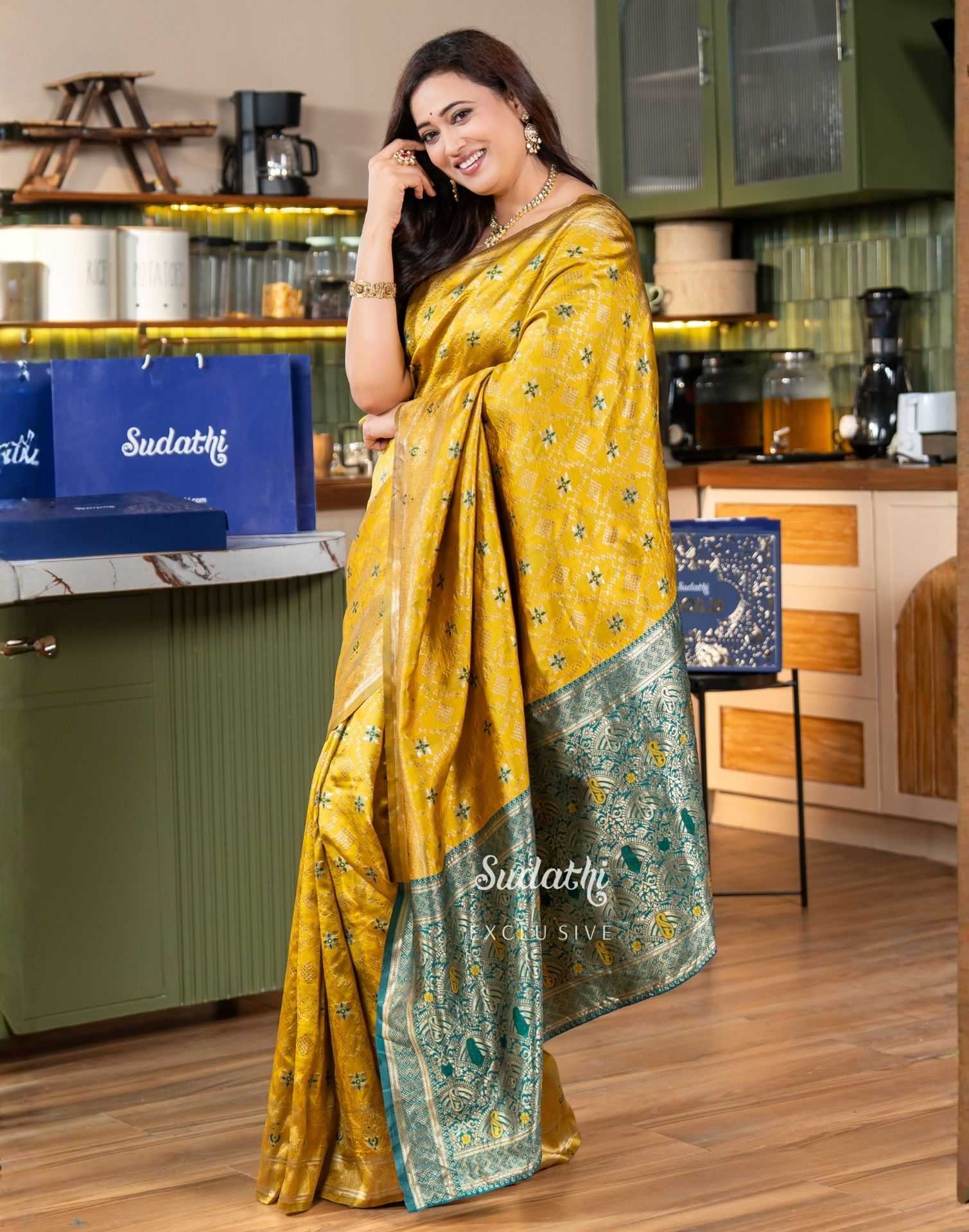 Shweta Tiwari Amber Yellow Banarasi Silk Saree Sudathi