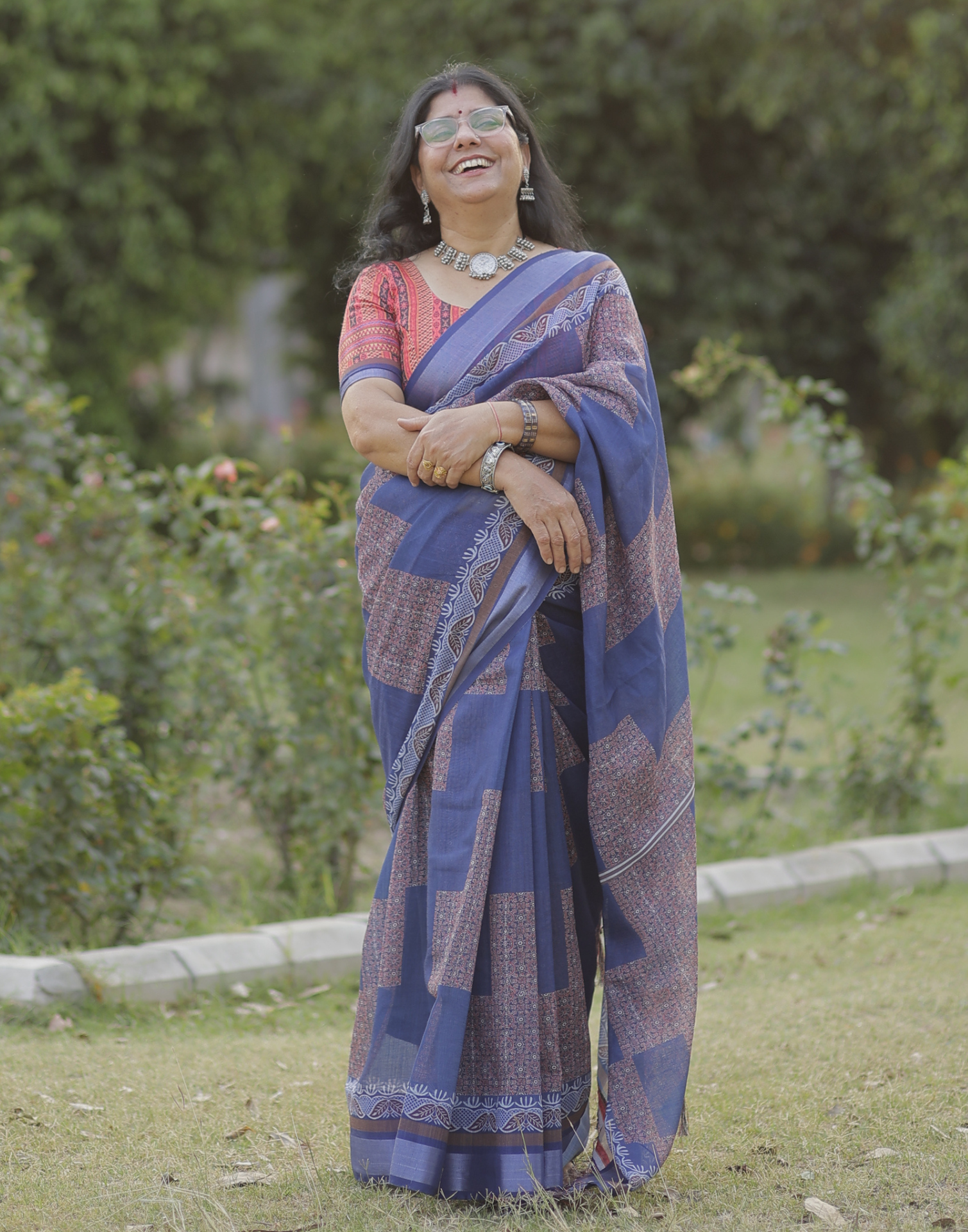Navy Blue Linen Printed Saree