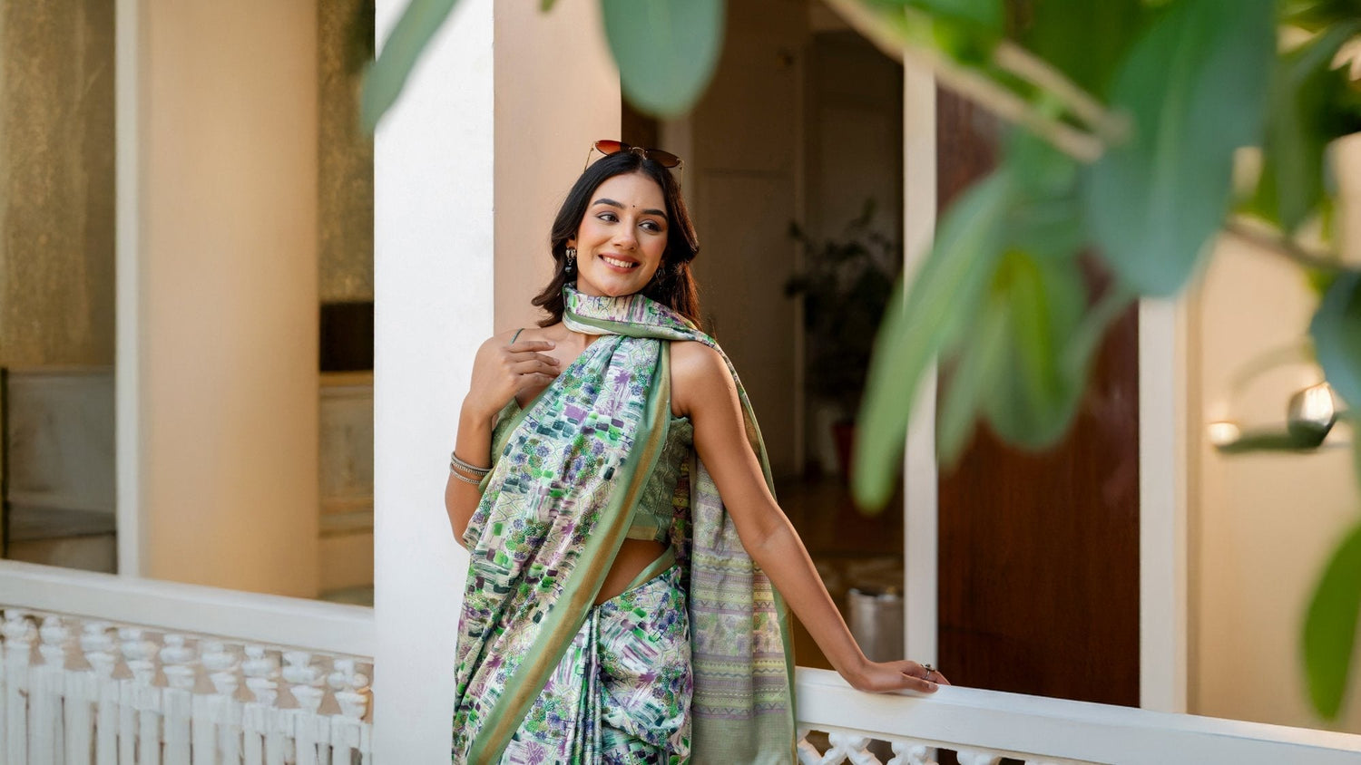What Your Saree Color Says About You?
