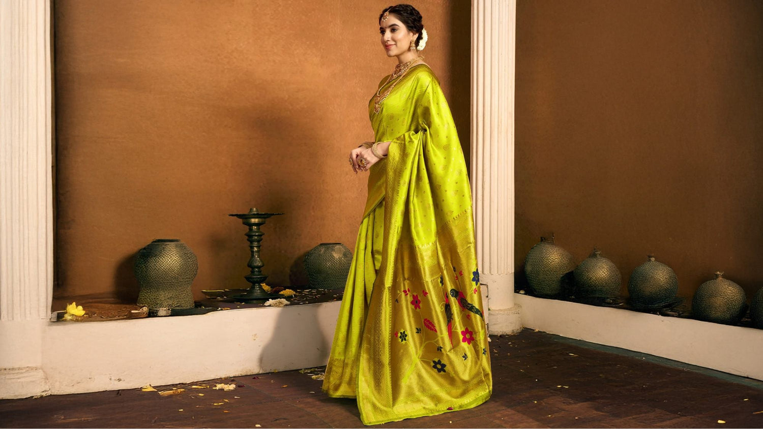 Nauvari vs Paithani Saree: A Complete Guide to Their Differences