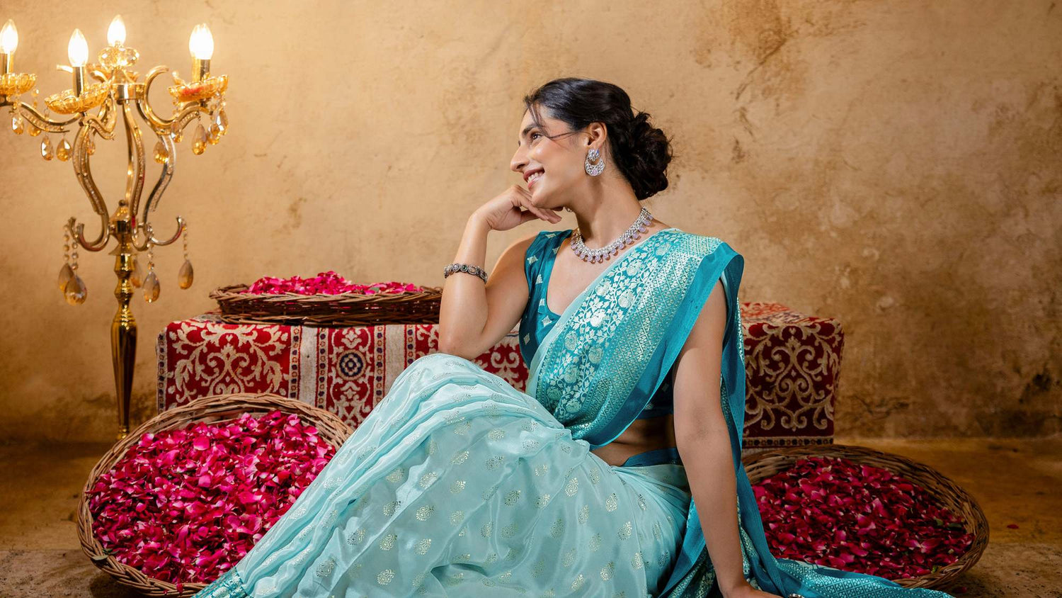 Pre-Draped vs Traditional Saree: Which One Should You Choose?