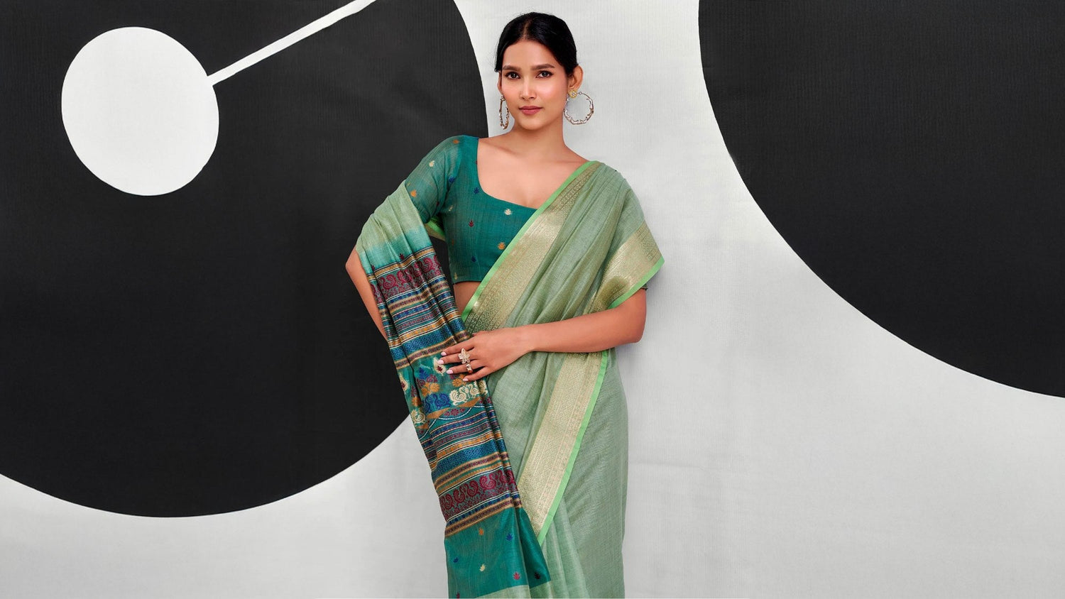 Budget vs Premium Sarees: A Practical Guide to Making the Right Choice