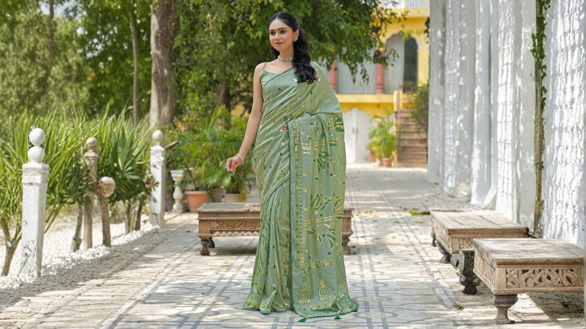 Pastel Saree Looks That Actually Look Expensive