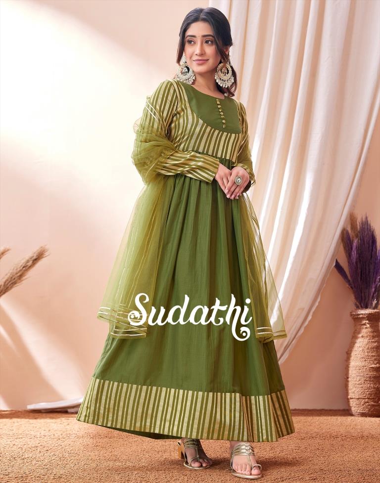 Green Weaved Kurta With Pant And Dupatta