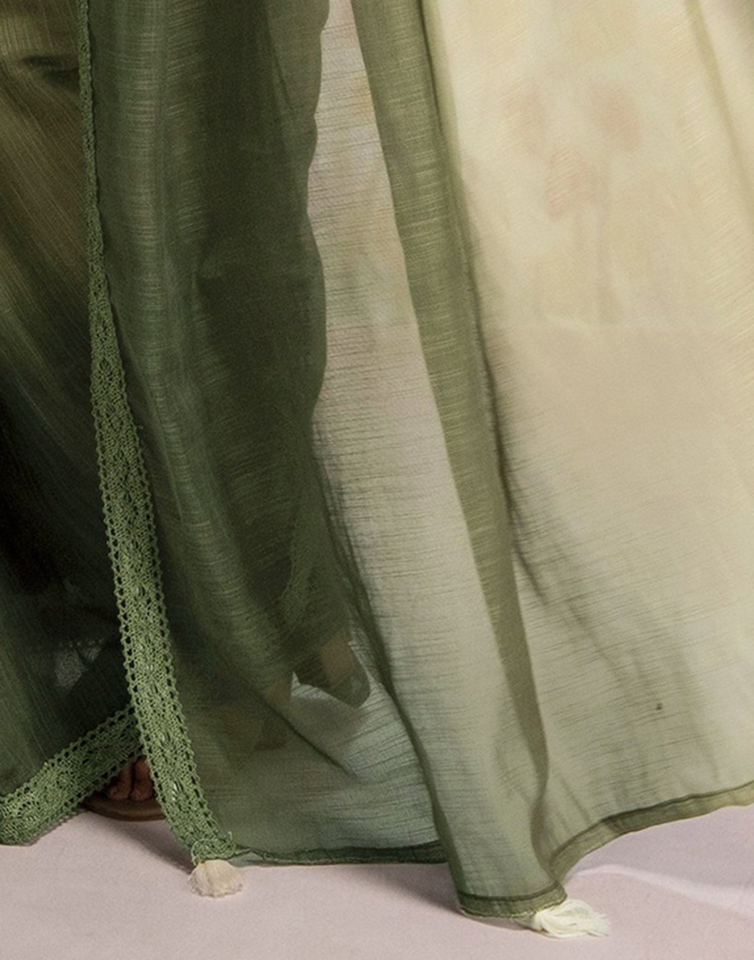 Ready To Wear Dark Green Linen Ombre Lace Saree With Pocket