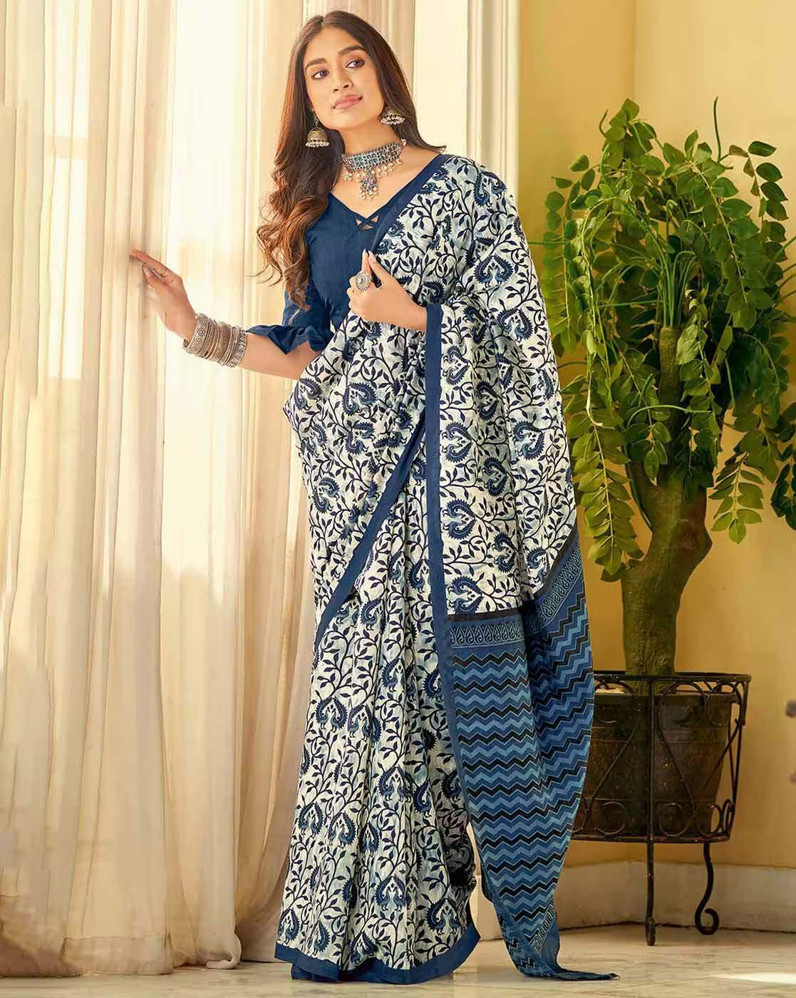 Independence day saree sale best sale