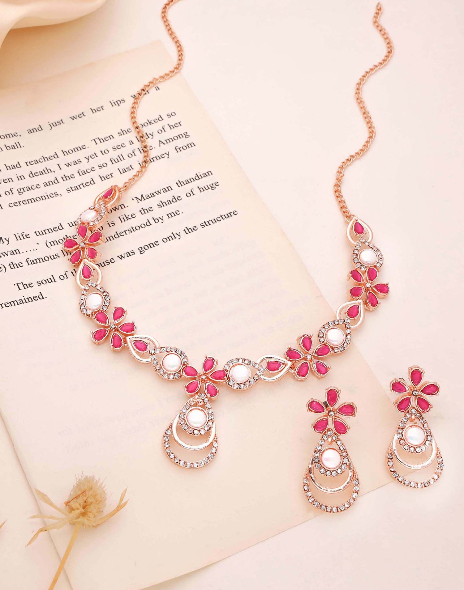 Pink Rose Gold Choker Necklace Set With Stud Earring