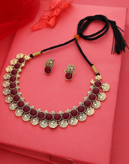 Maroon Gold Choker Necklace Set With Stud Earring