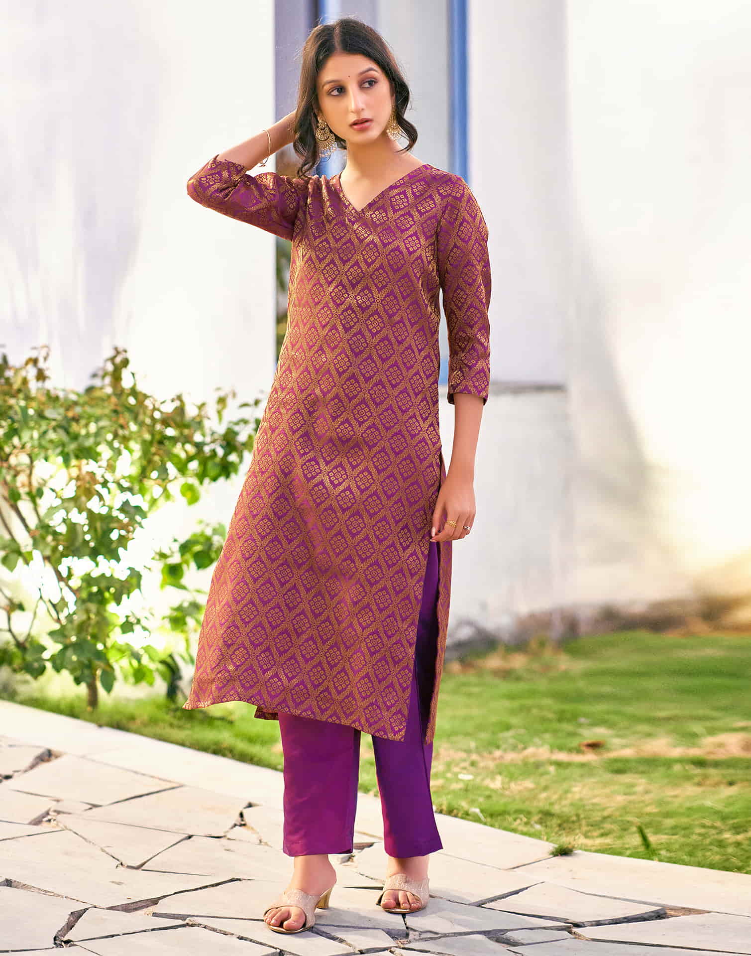 Dark Magenta Woven Brocade Straight Kurta With Pant And Dupatta