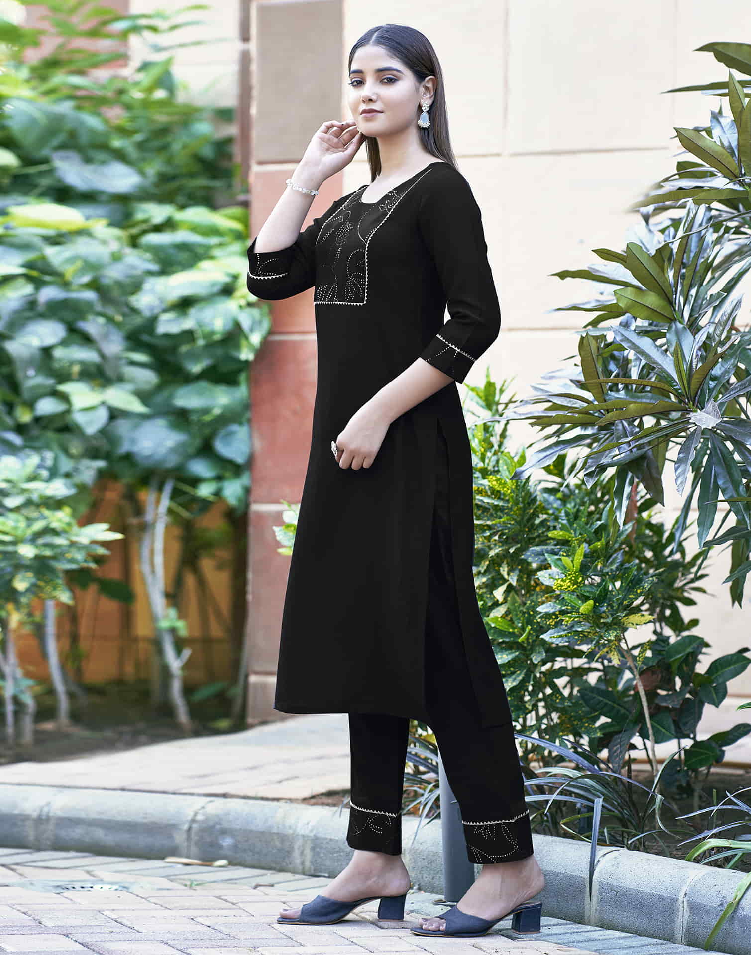 Black Embellished Chinnon Straight Kurta With Pant And Dupatta