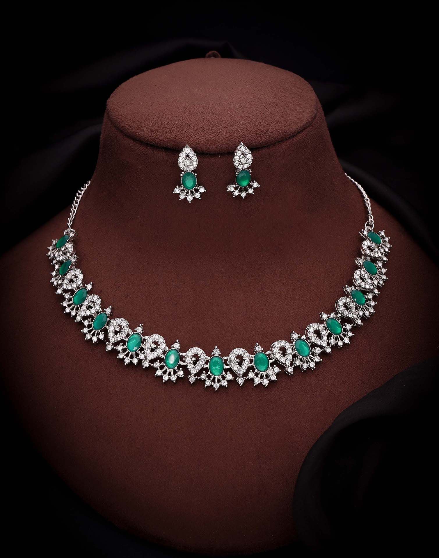 Green Rhodium Silver Choker Necklace Set With Stud Earring