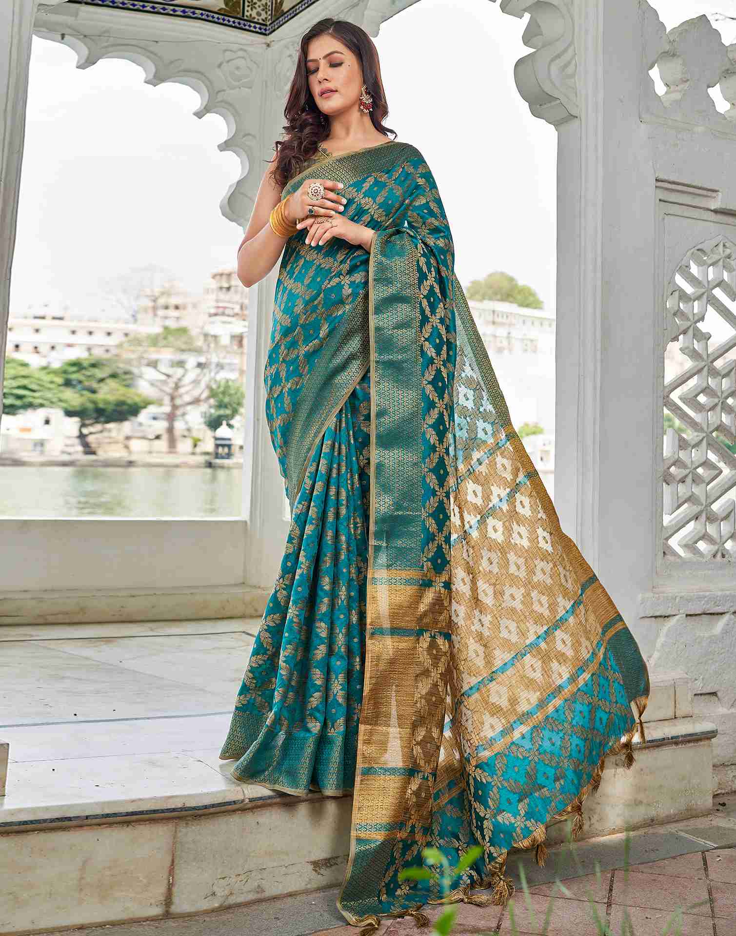 Green Coloured Banarasi Cotton Silk Saree