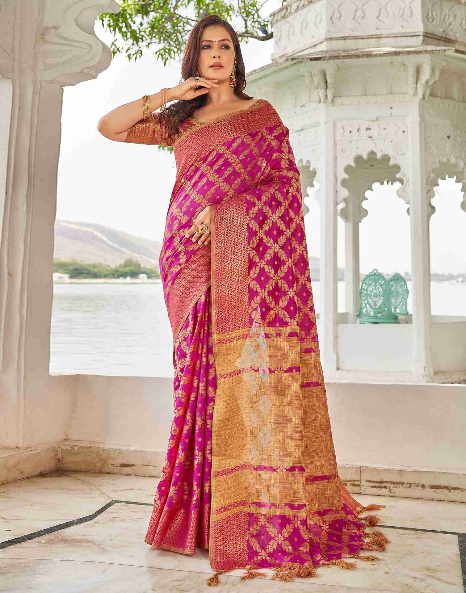 Pink Coloured Banarasi Cotton Saree