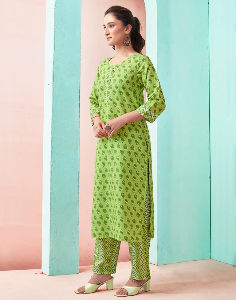 Green Rayon Printed Straight Kurta Set