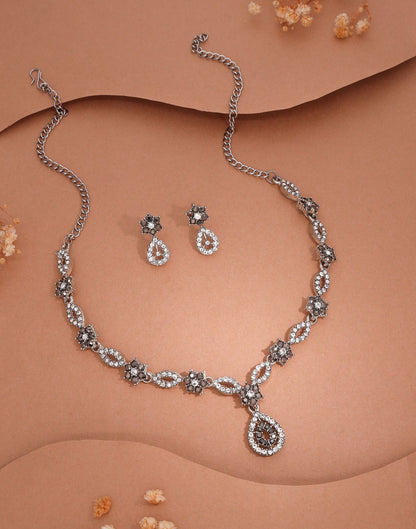 Grey Rhodium Silver Choker Necklace Set With Stud Earring