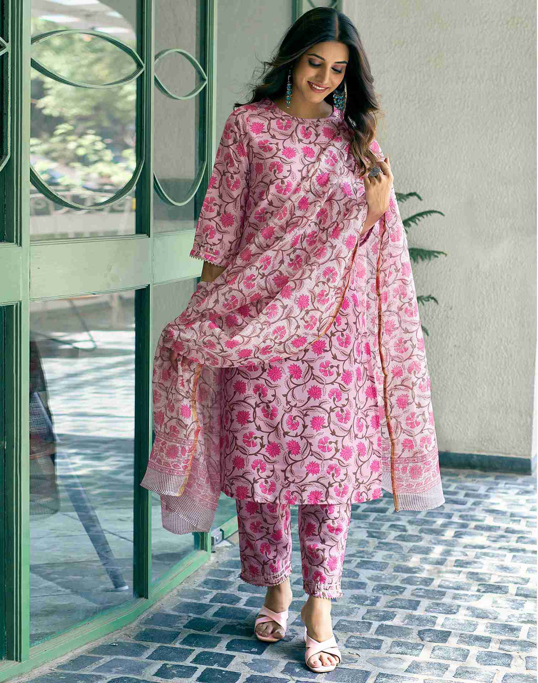 Pink Rayon Printed Kurta Set With Dupatta