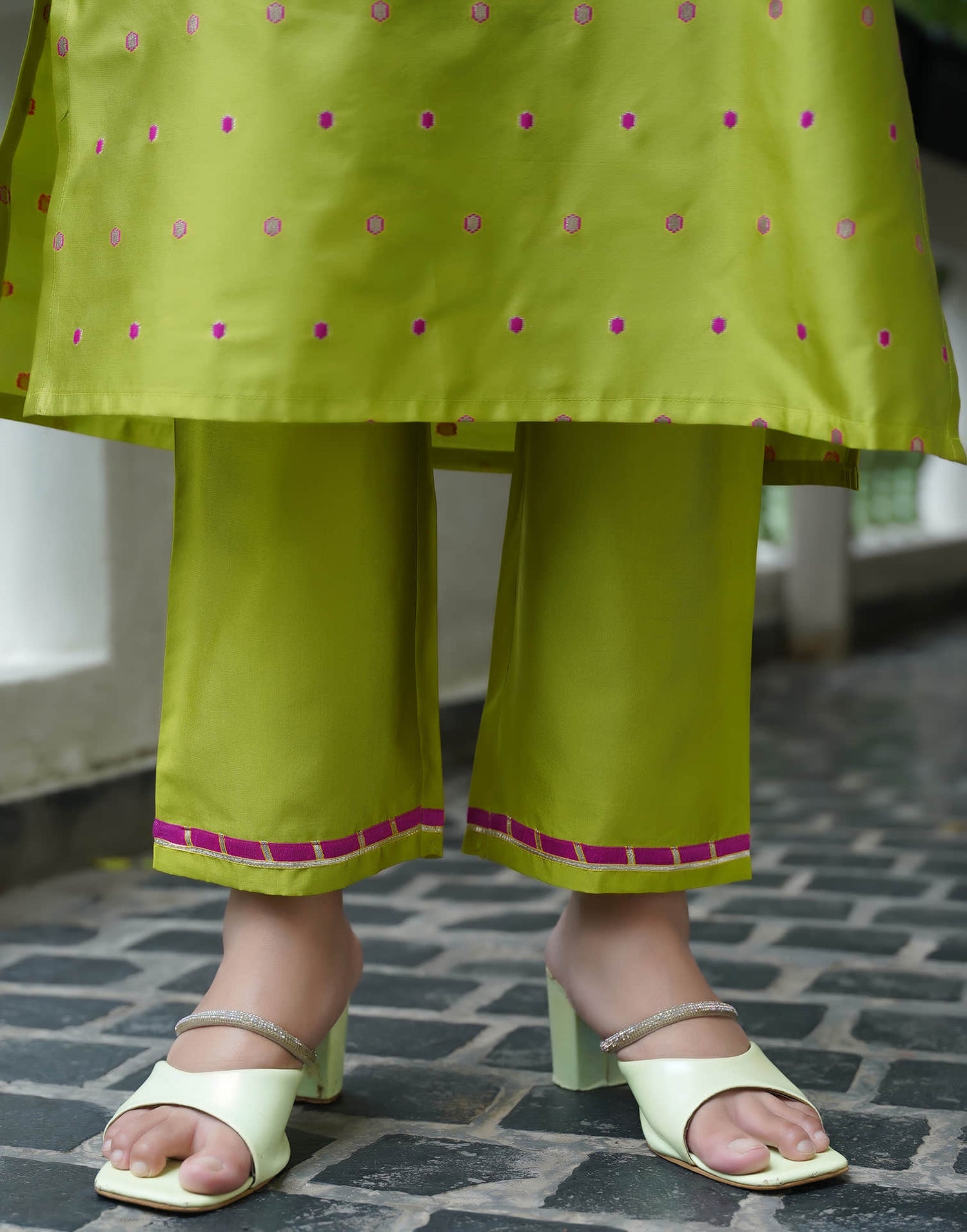 Lime Green Silk Woven Straight Kurta Set With Dupatta