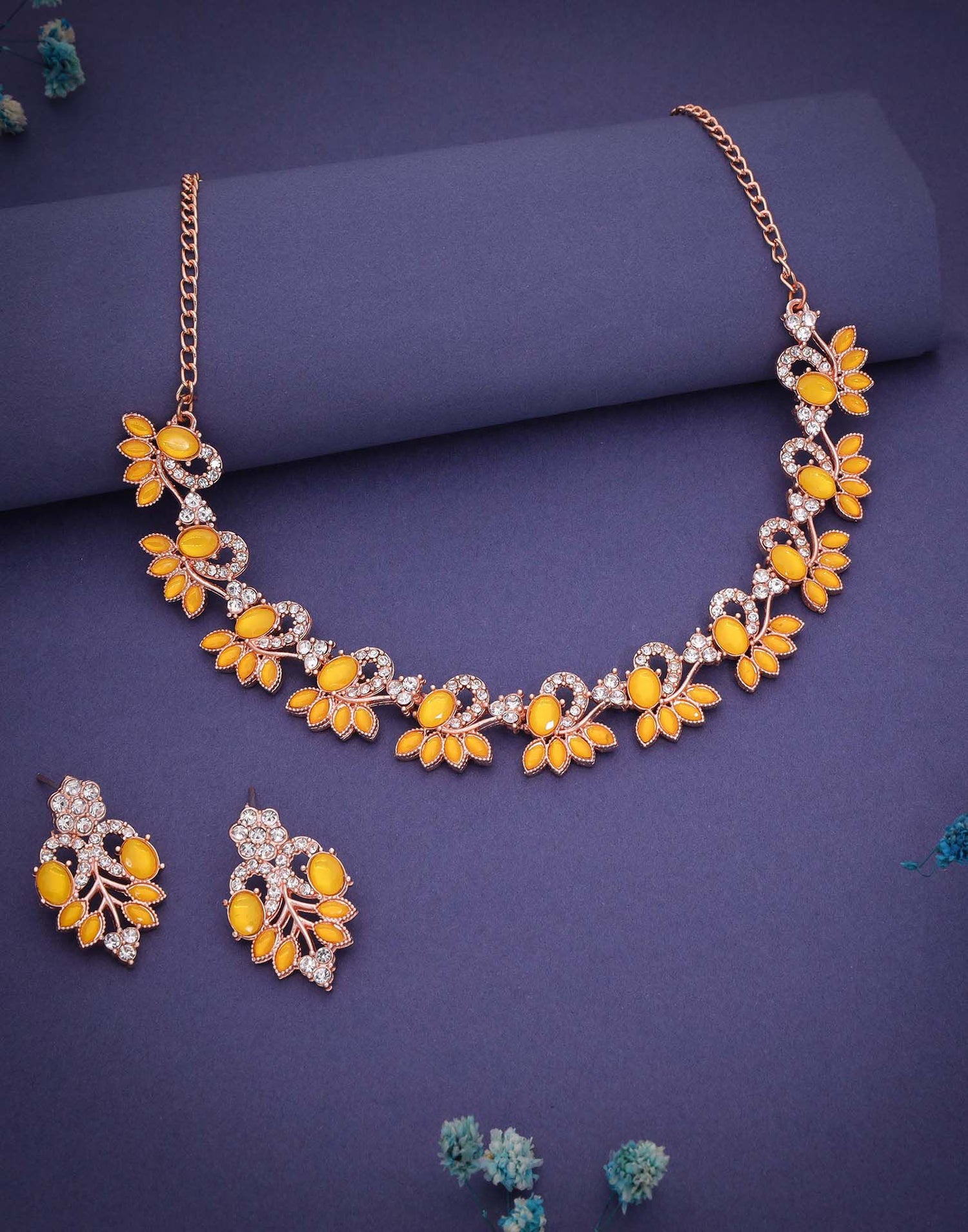 Yellow Rose Gold Choker Necklace Set With Dangle Earring