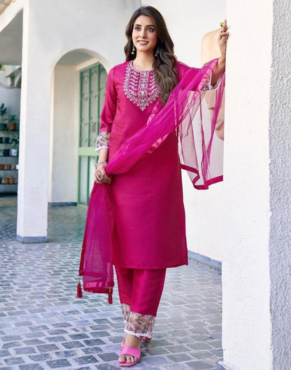 Pink Silk Plain Kurta Set With Duptta