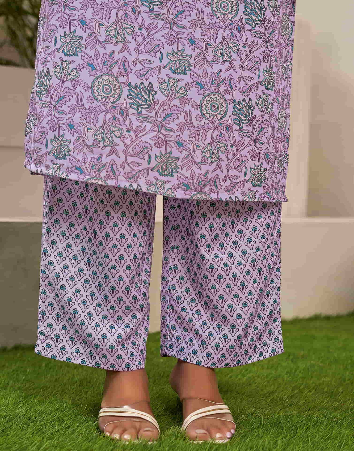 Lavender Printed Rayon Straight Kurta With Pant And Dupatta